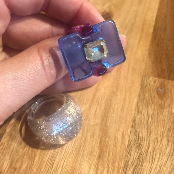 Fashion Rings - Picture 5 of 11